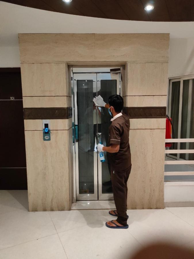 Fabhotel Prime Sky Light Vadodara Luaran gambar