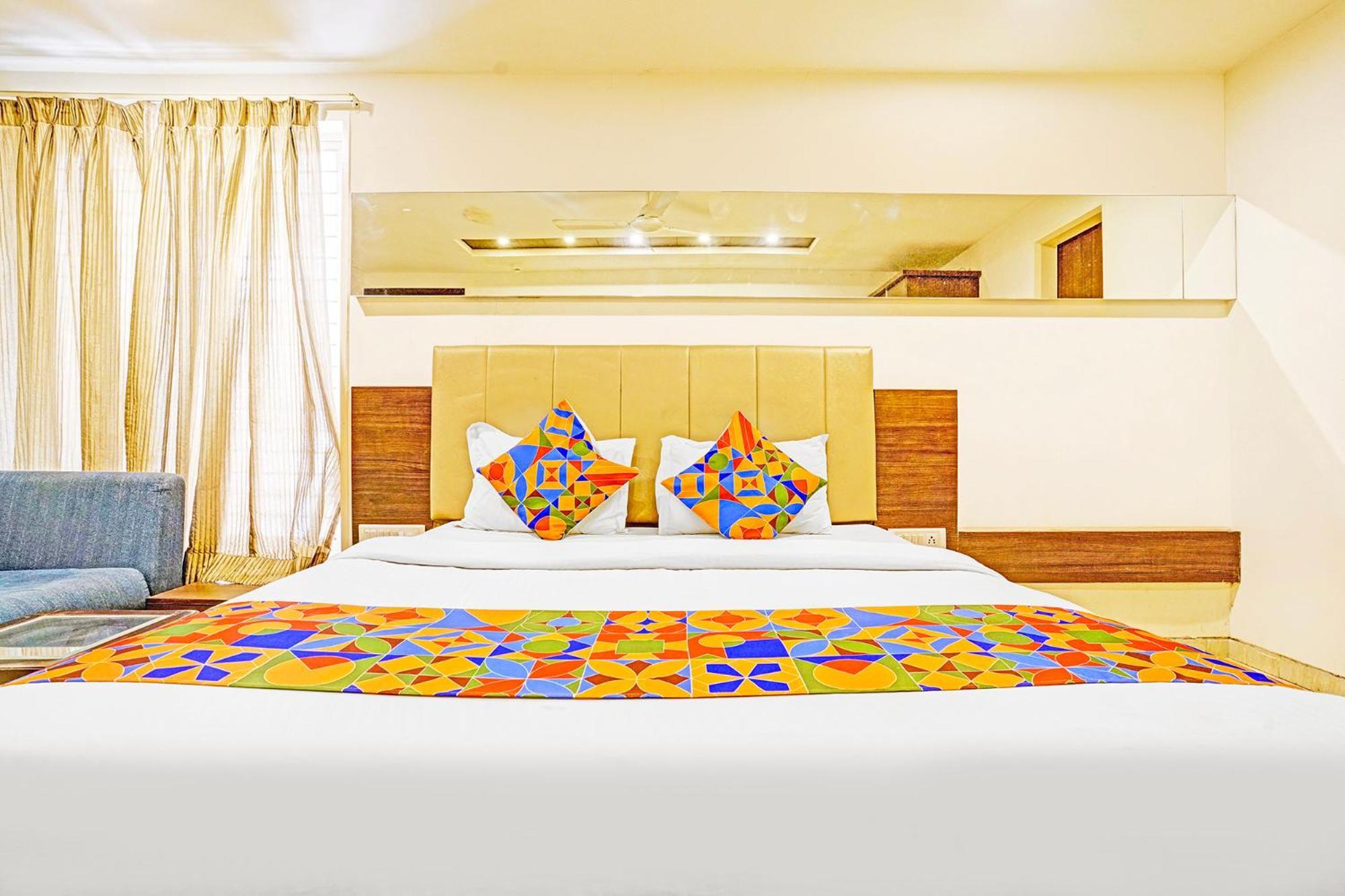 Fabhotel Prime Sky Light Vadodara Luaran gambar