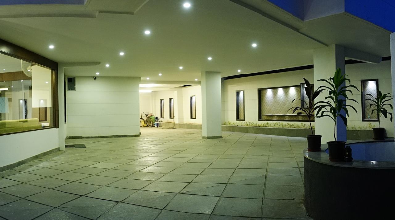 Fabhotel Prime Sky Light Vadodara Luaran gambar
