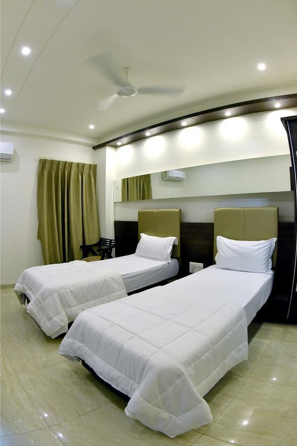 Fabhotel Prime Sky Light Vadodara Luaran gambar