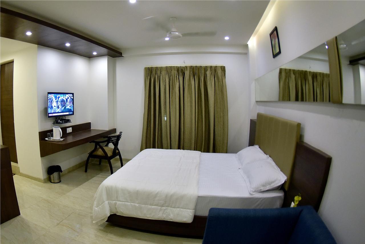Fabhotel Prime Sky Light Vadodara Luaran gambar